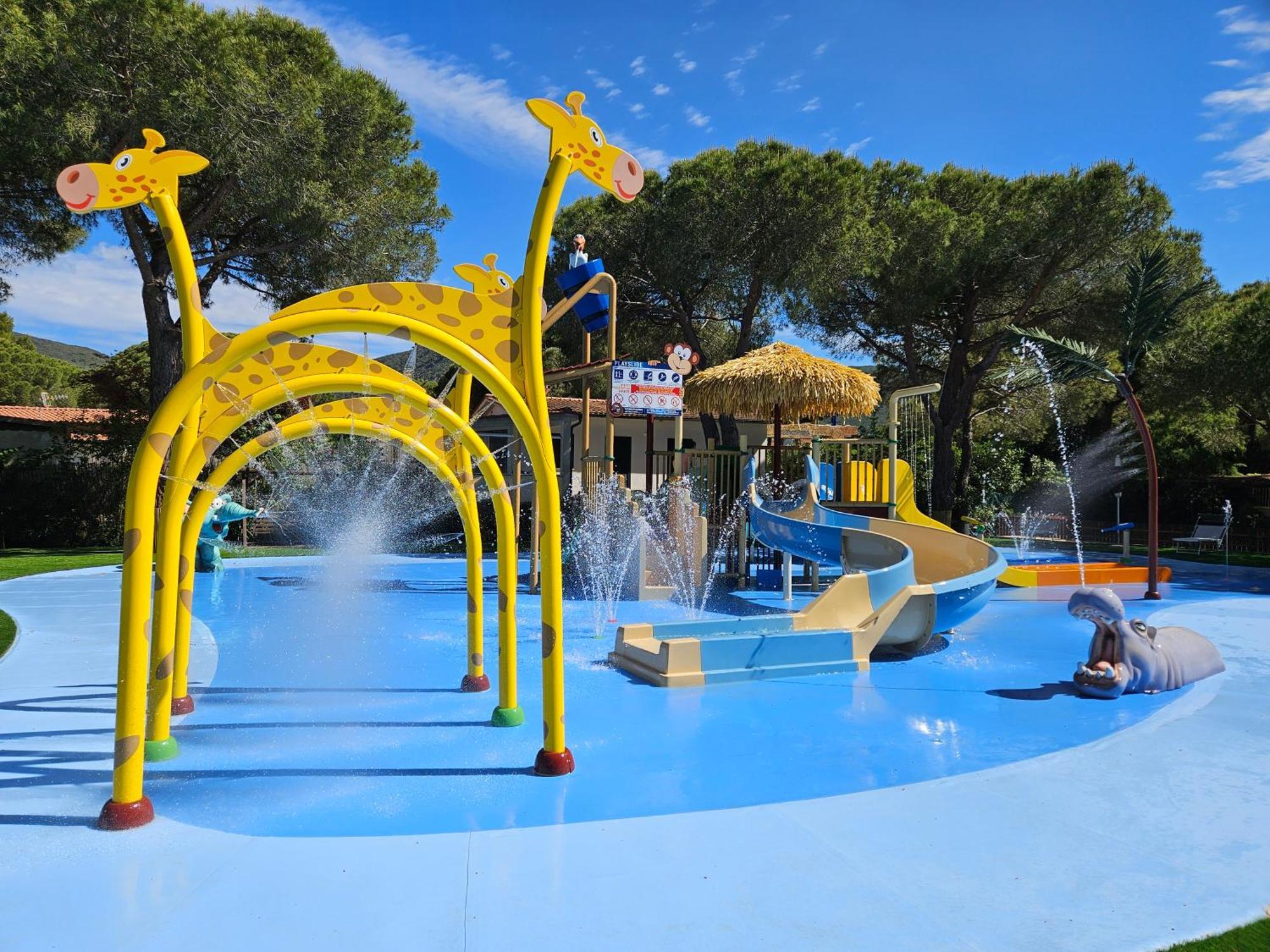 קאפוליברי Camping Lacona Pineta מראה חיצוני תמונה